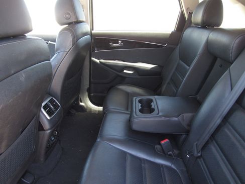 Used 2018 Kia Sorento EX w/ EX Advanced Touring Package FWD image 15