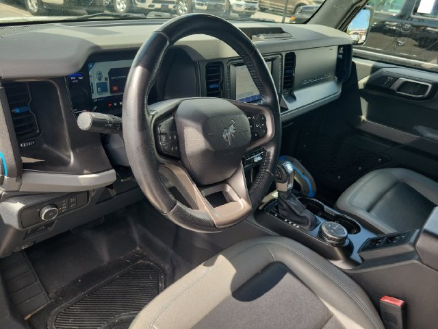 Used 2022 Ford Bronco Black Diamond AWD/4WD image 17