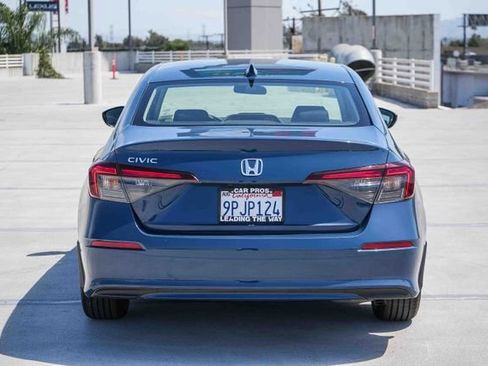 Certified 2025 Honda Civic LX image 9