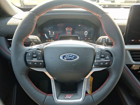 New 2026 Ford Explorer ST image 22
