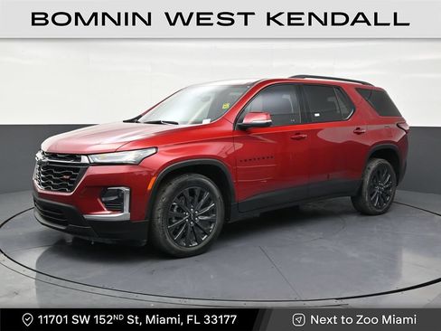 Used 2023 Chevrolet Traverse RS AWD/4WD image 1