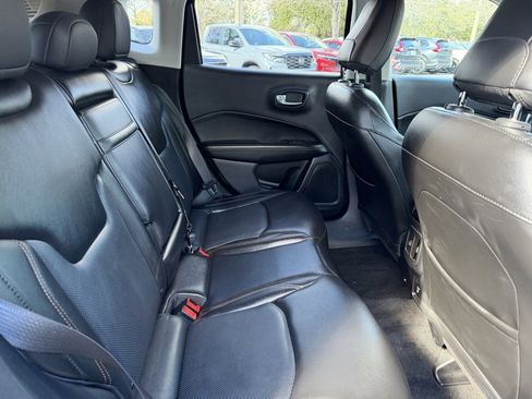 Used 2018 Jeep Compass Limited w/ Navigation Group image 8