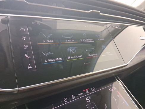 New 2026 Audi Q7 3.0T Premium AWD/4WD image 22