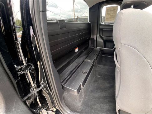 Used 2019 Toyota Tacoma SR AWD/4WD image 31