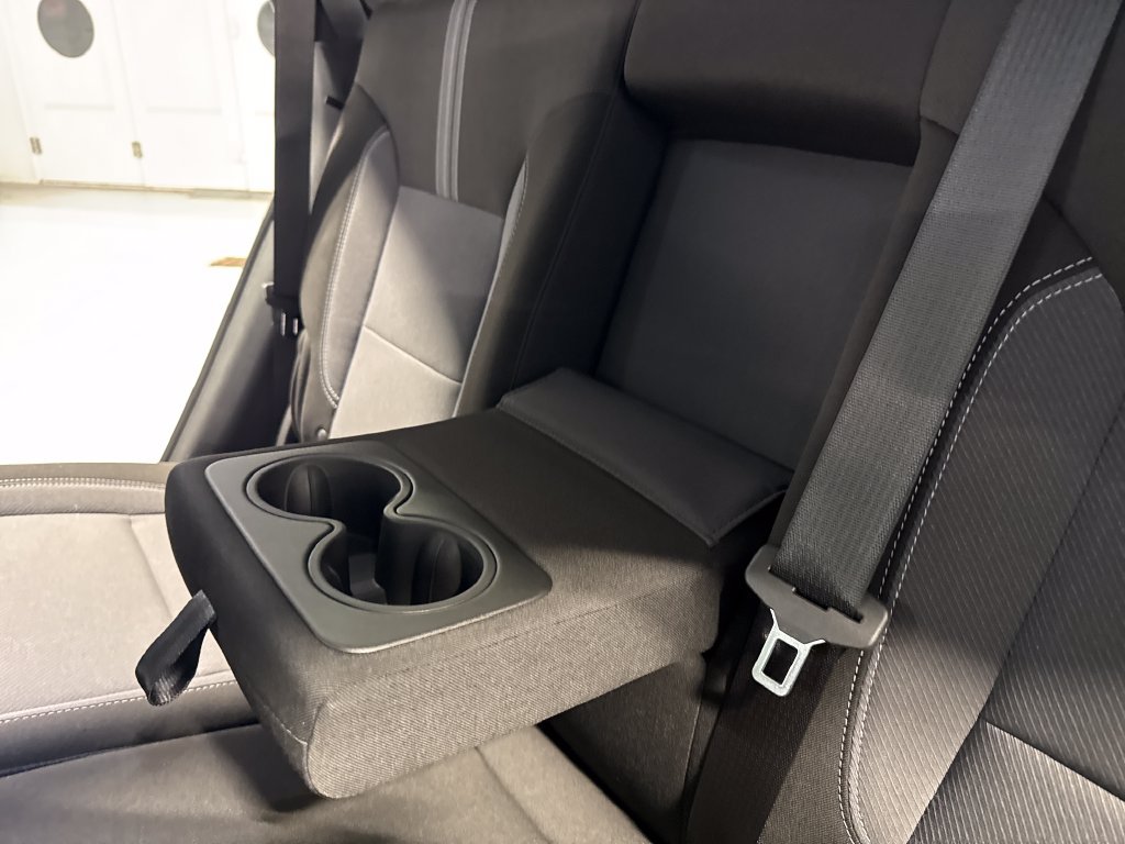 New 2026 Chevrolet Blazer LT w/ Convenience Package FWD image 34