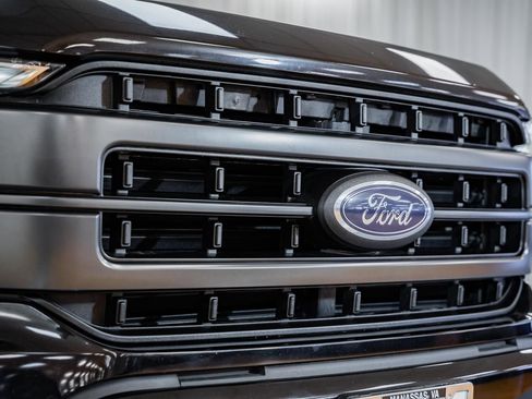 Certified 2021 Ford F150 Lariat w/ Equipment Group 502A High image 7