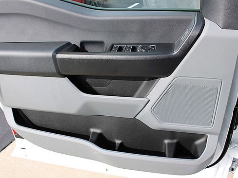 Used 2025 Ford F250 XLT image 17