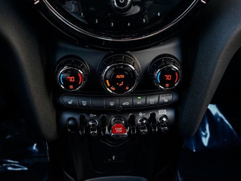 Certified 2022 MINI Cooper S image 19
