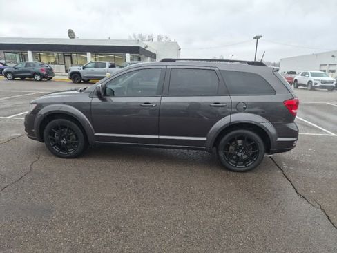 Used 2019 Dodge Journey GT w/ Blacktop Package image 9