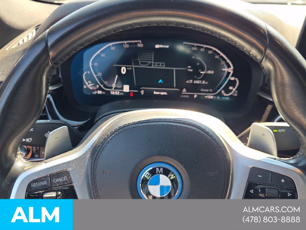 Used 2023 BMW 530e w/ M Sport Package RWD image 31