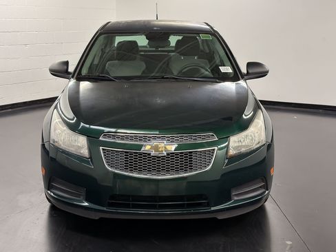 Used 2014 Chevrolet Cruze LS FWD image 6