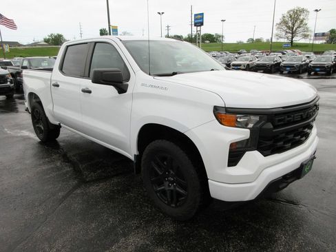 Certified 2022 Chevrolet Silverado 1500 Custom image 7