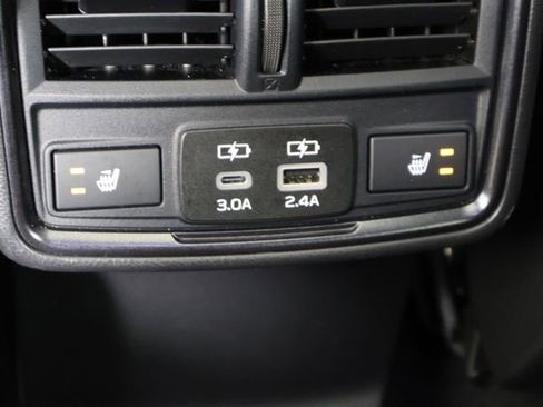 Used 2025 Subaru Forester Touring image 24