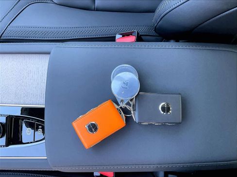 New 2026 Volvo XC90 T8 Plus w/ Protection Package image 35