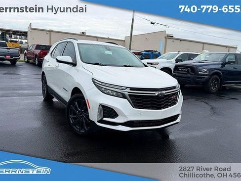 Used 2022 Chevrolet Equinox RS image 1