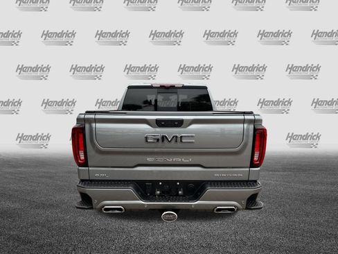 Used 2024 GMC Sierra 1500 Denali Ultimate image 9