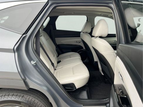 Used 2026 Hyundai Tucson Limited AWD/4WD image 15