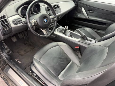 Used 2006 BMW Z4 3.0si image 3