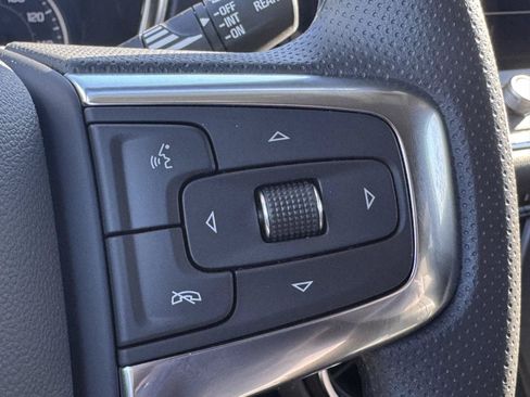New 2025 Chevrolet Blazer LT w/ LPO, Floor Liner Package FWD image 13