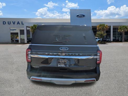 Used 2024 Ford Expedition Max Limited image 5