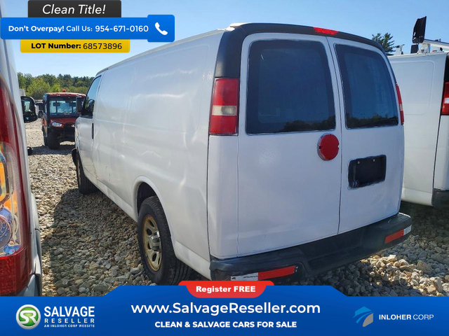 Used 2014 Chevrolet Express 1500 RWD image 3