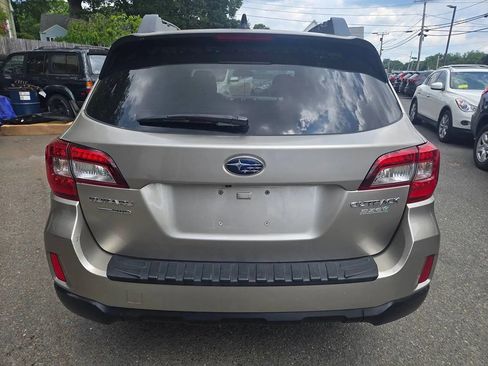 Used 2016 Subaru Outback 2.5i Premium AWD/4WD image 23