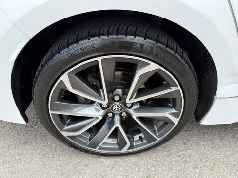 Used 2020 Toyota Corolla SE w/ Carpet Mat Package (TMS) FWD image 29