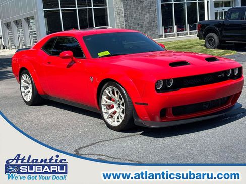 Used 2023 Dodge Challenger SRT Hellcat RWD image 1