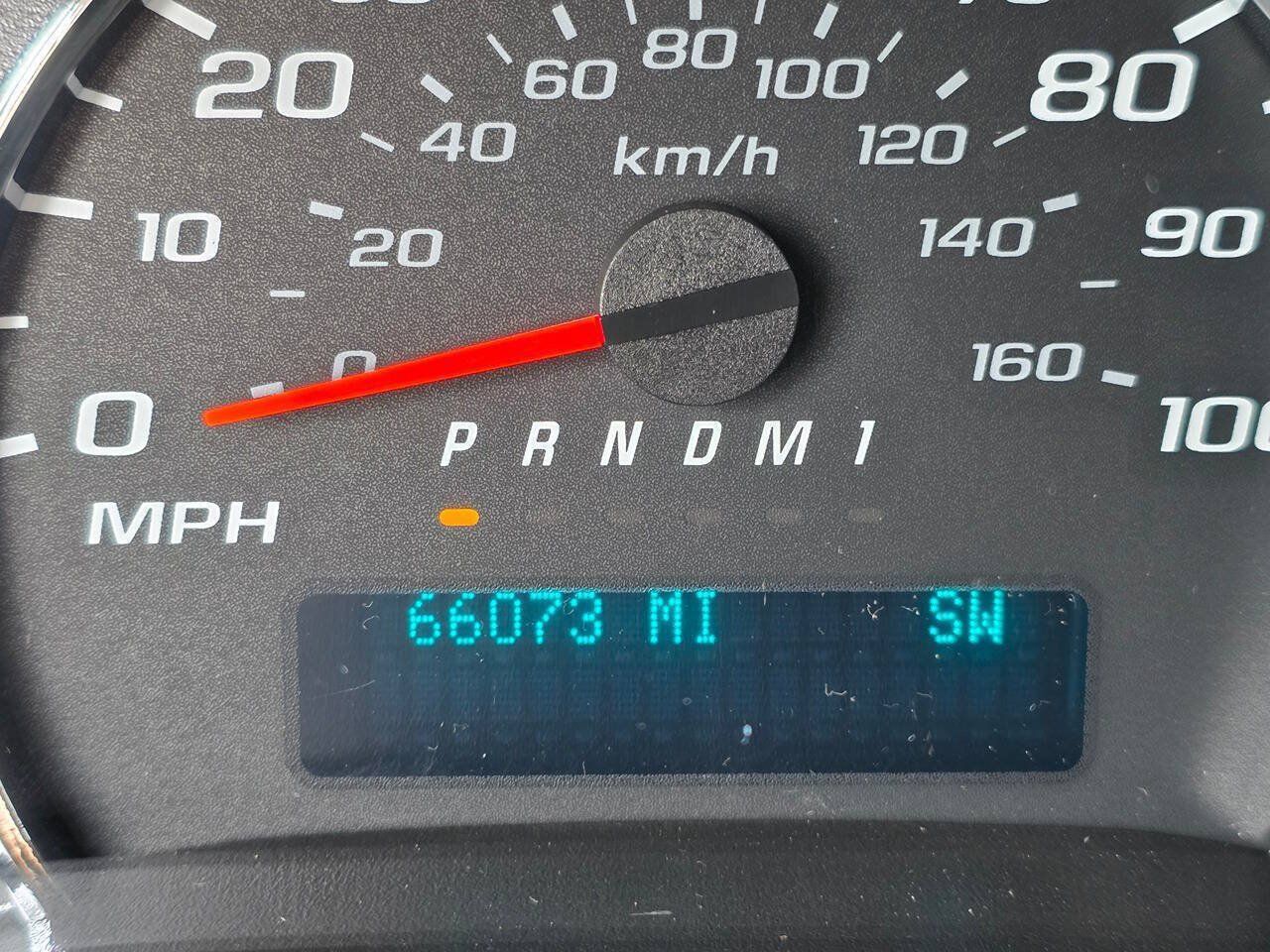 Used 2011 Chevrolet Express 3500 LS RWD image 17