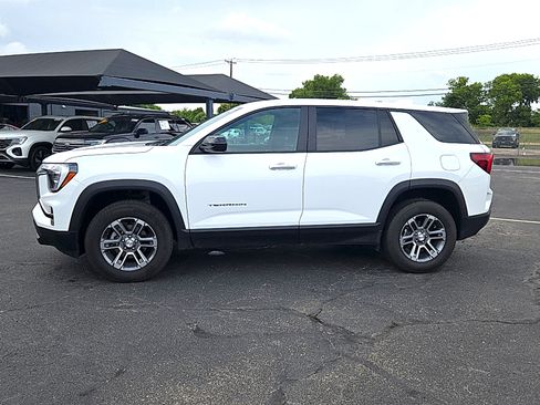 Used 2026 GMC Terrain Elevation FWD image 4