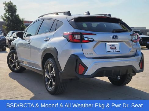 Used 2024 Subaru Crosstrek 2.0i Premium AWD/4WD image 3