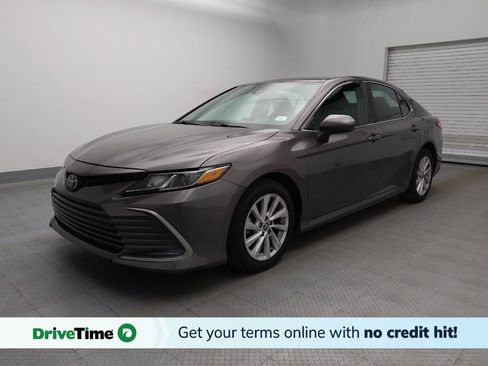 Used 2021 Toyota Camry LE FWD image 1
