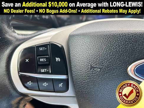 Used 2021 Ford Explorer XLT image 28