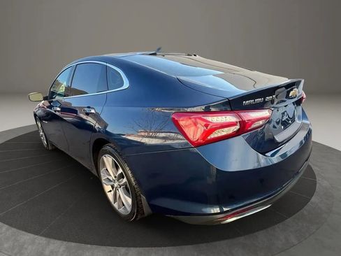Used 2022 Chevrolet Malibu Premier FWD image 4