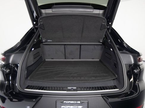 New 2026 Porsche Cayenne E-Hybrid Coupe image 38