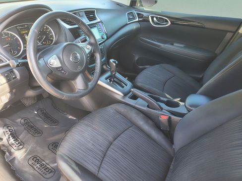 Used 2018 Nissan Sentra SV FWD image 18