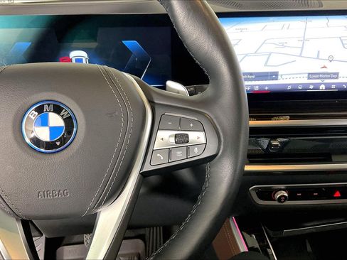 Certified 2026 BMW X5 xDrive50e w/ Executive Package AWD/4WD image 18