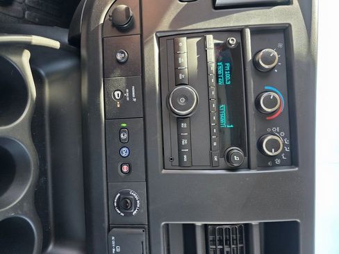 New 2024 Chevrolet Express 3500 w/ Power Convenience Package RWD image 6