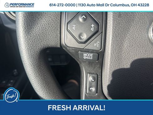 Used 2022 Toyota Tacoma SR image 19