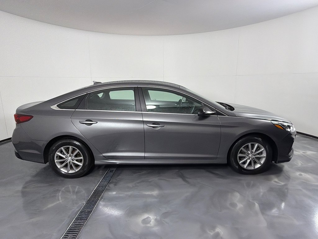 Used 2018 Hyundai Sonata SE FWD image 4