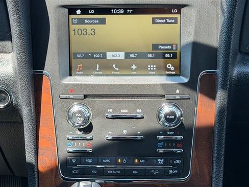 Used 2016 Lincoln Navigator L Select AWD/4WD image 24