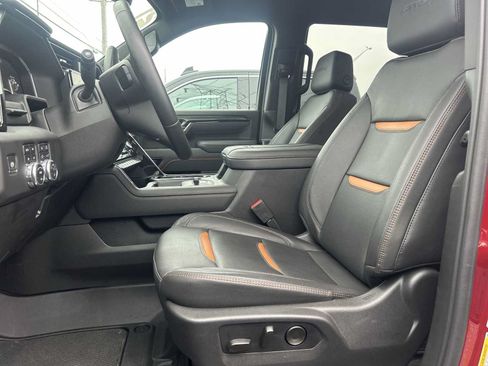 Used 2025 GMC Sierra 2500 AT4 w/ AT4 Premium Plus Package AWD/4WD image 20