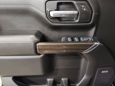 Used 2020 Chevrolet Silverado 1500 LT Trail Boss image 45