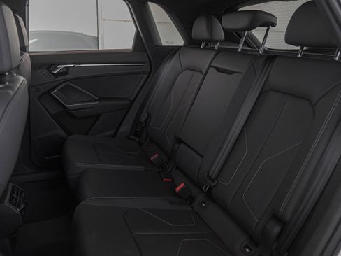 Used 2025 Audi Q3 2.0T Premium w/ Convenience Package image 20