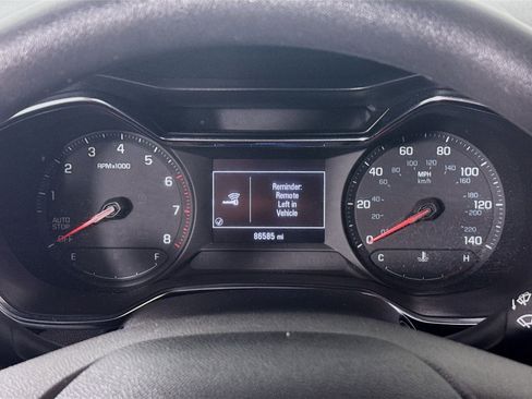 Used 2022 Chevrolet TrailBlazer LT w/ Driver Confidence Package FWD image 14