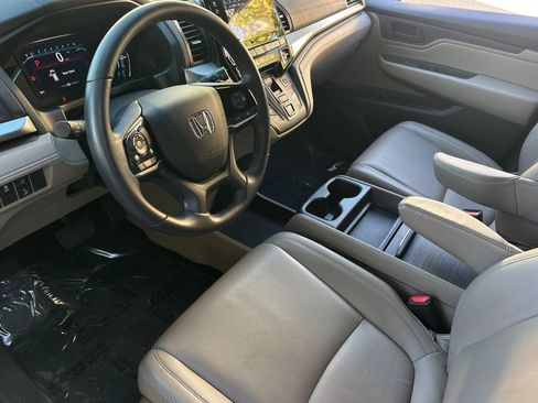 Used 2019 Honda Odyssey EX-L image 8