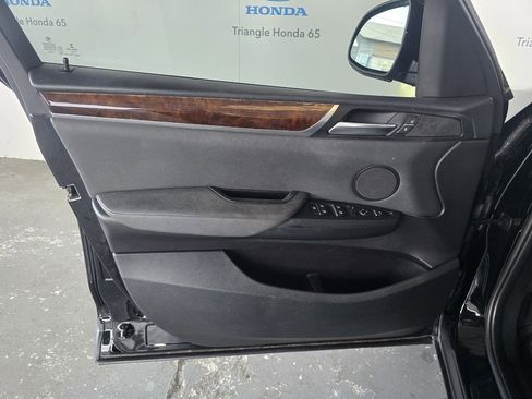 Used 2017 BMW X3 sDrive28i image 10