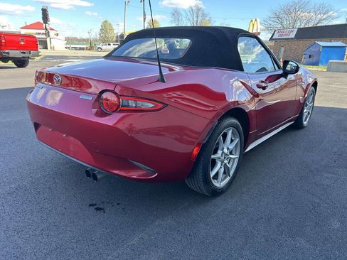 Used 2016 MAZDA MX-5 Miata Sport image 5