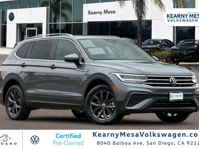 Used 2023 Volkswagen Tiguan SE w/ Panoramic Sunroof Package