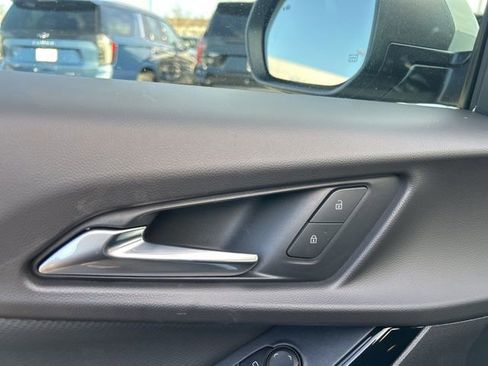 New 2026 Chevrolet Equinox LT w/ Safety and Technology Package image 12